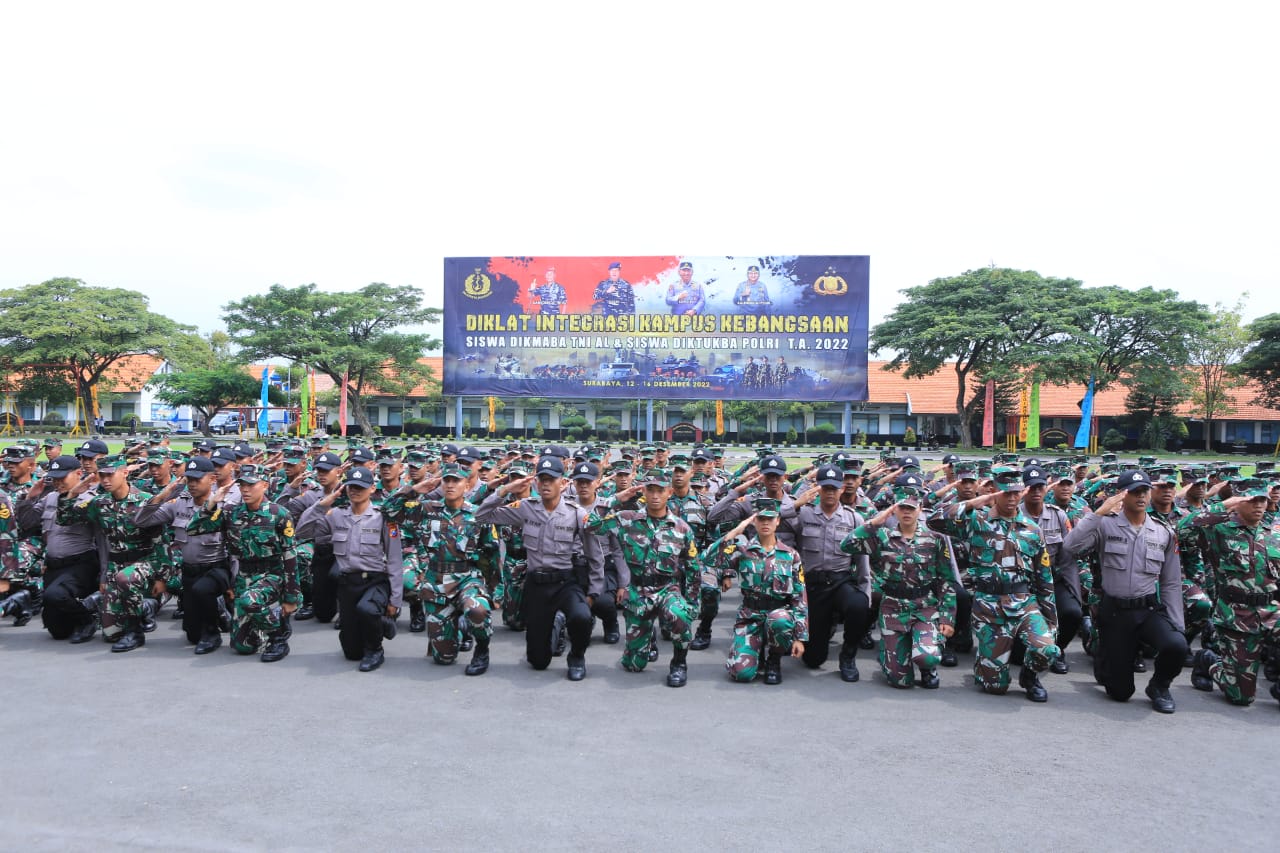 Kalemdiklat Polri Hadiri Penutupan Diklat Integrasi Kampus Kebangsaan TNI dan Polri TA 2022